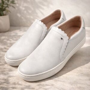 Kate Spade Aleta Scallop Leather Slip On Sneakers White Womens Size 10 NWOB